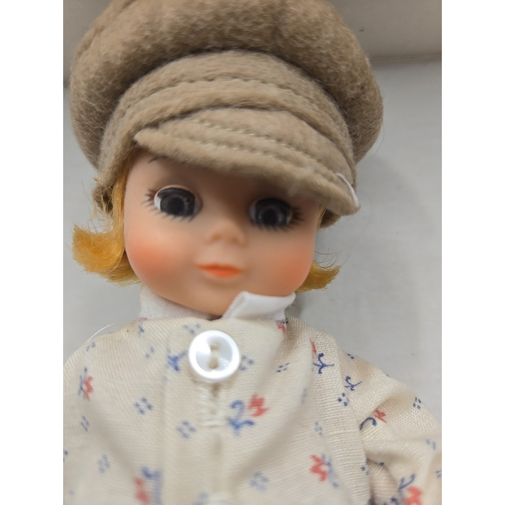 Madame Alexander Vintage 8" Doll Tom Sawyer #491 * New in Box w/Stand - Picture 2 of 8